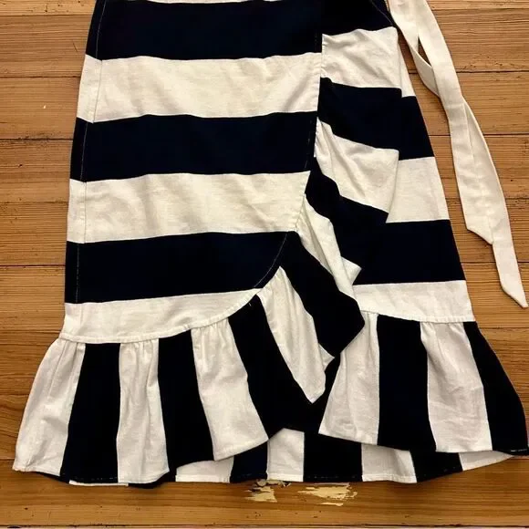 J. Crew rugby knit wrap skirt Navy/ Ivory. Size XS. - Picture 5 of 13